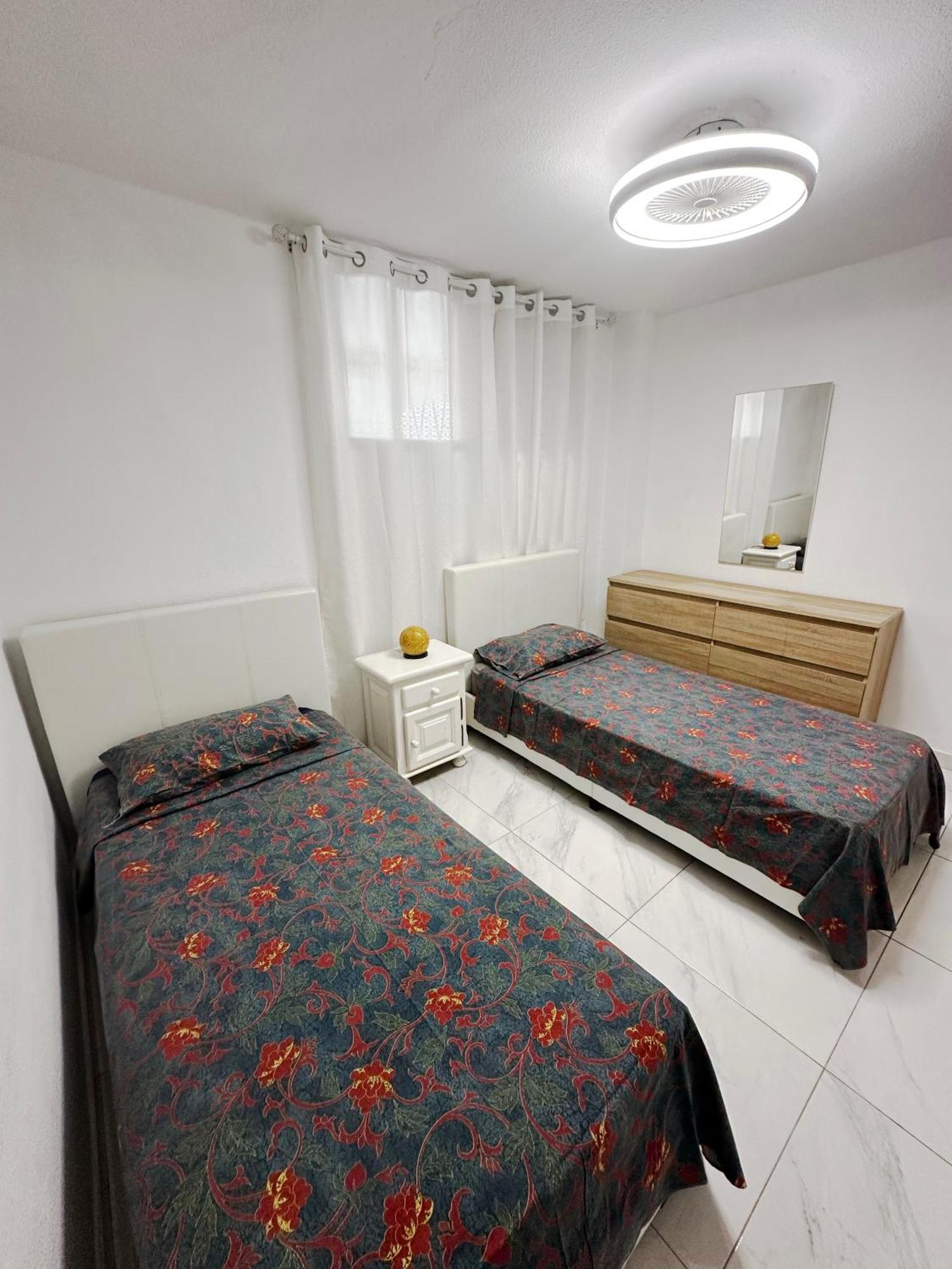 Classbnb - 3 Apartments 50M From The Las Americas Promenade Arona  Exterior photo
